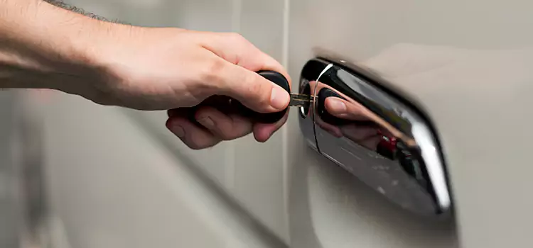Why Choose Our Auto Locksmith Team in Shelton, CT?